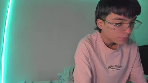 Snapshot of submissive_boyy_ chatting on 19, 1, 2025 nico online show from 19, 1, 2025