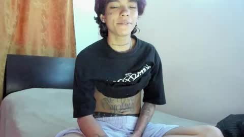 Snapshot of submissive_boyy_ chatting on 18, 12, 2025 nico online show from 18, 12, 2025