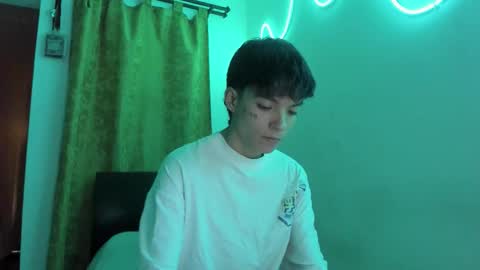 Snapshot of submissive_boyy_ chatting on 5, 1, 2026 nico online show from 5, 1, 2026