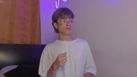 Snapshot of submissive_boyy_ chatting on 7, 3, 2026 nico online show from 7, 3, 2026