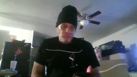 SUCKITU812 online show from 19, 1, 2025