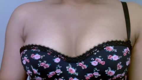 Ella online show from 16, 2, 2026