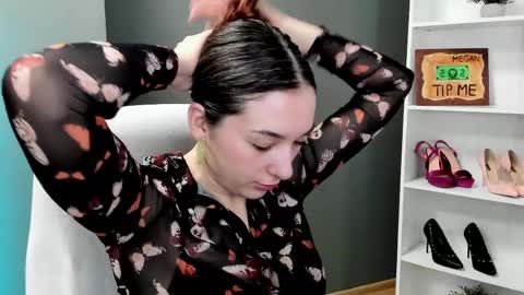 Megan online show from 25, 5, 2026