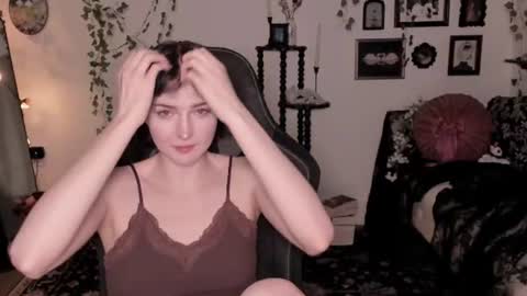 Snapshot of sugarmiette chatting on 27, 6, 2026 Ella online show from 27, 6, 2026