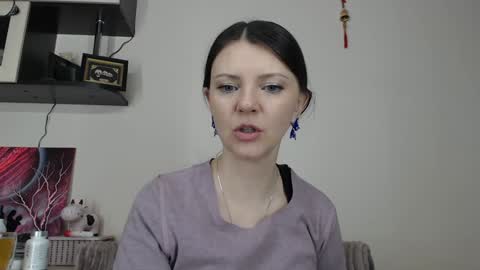 SugarTati online show from 2, 2, 2025