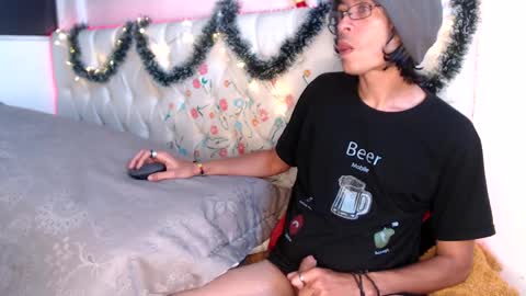 suggabrown_ online show from 1, 1, 2025