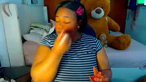 Snapshot of suggarbaby1 chatting on 26, 2, 2026 Cami Back in 2 hours online show from 26, 2, 2026