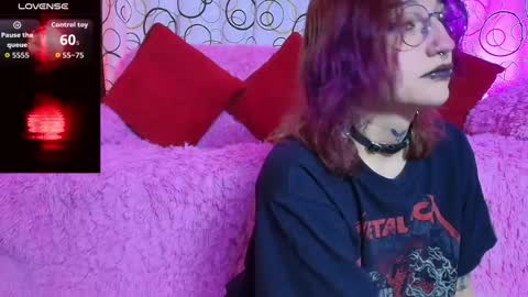    online show from 14, 11, 2025