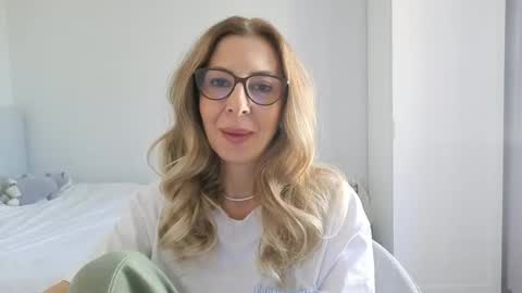 sukygirl online show from 23, 4, 2026