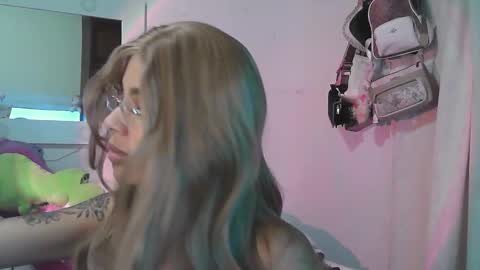 summer 09 online show from 20, 12, 2025