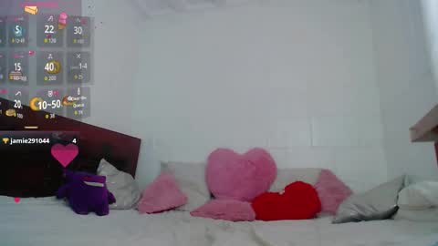 Summer online show from 28, 10, 2025