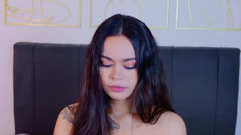 OnlyFans summer holiday online show from 17, 4, 2026