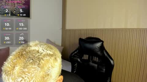 Snapshot of summer_night_ chatting on 17, 10, 2025 Summer online show from 17, 10, 2025