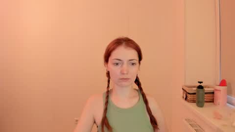 Summer Preston online show from 25, 3, 2026