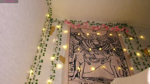 Snapshot of summerhazee chatting on 3, 12, 2024 summerhazee online show from 3, 12, 2024