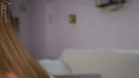 Lily online show from 26, 9, 2025