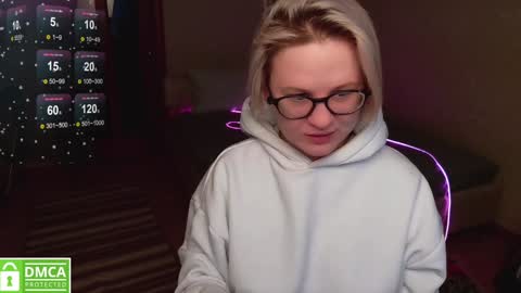 sunny mood online show from 7, 1, 2025