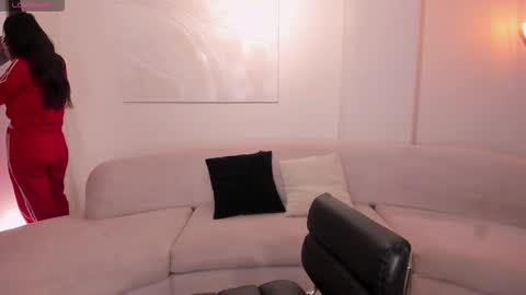 Sunny Rivers online show from 8, 3, 2026