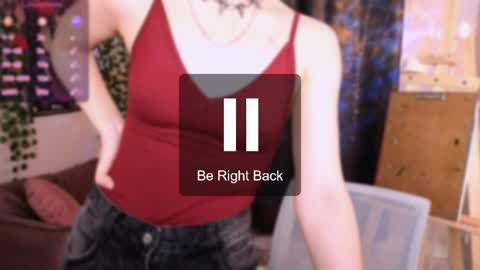 Mia online show from 4, 4, 2026