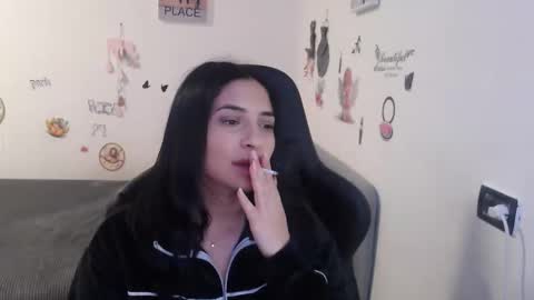 Snapshot of sunrocss chatting on 4, 12, 2025 sunrocss online show from 4, 12, 2025