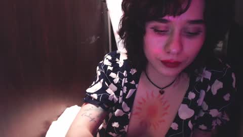 Snapshot of sunshinehella chatting on 3, 12, 2024 Hella online show from 3, 12, 2024