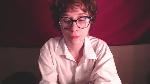 Snapshot of sunshinehella chatting on 18, 9, 2025 Hella online show from 18, 9, 2025