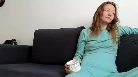 super jony and Marta GMT 1300-1800 every day online show from 28, 1, 2025