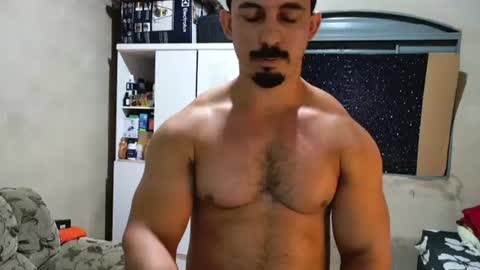 Snapshot of superbigmr chatting on 18, 6, 2026 james online show from 18, 6, 2026