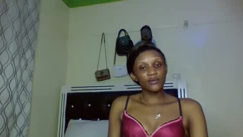 Snapshot of supersexxy_chyna chatting on 4, 6, 2026 supersexxy_chyna online show from 4, 6, 2026