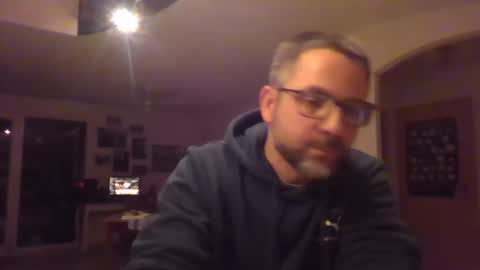 Snapshot of supersquirrel81 chatting on 17, 5, 2026 supersquirrel81 online show from 17, 5, 2026