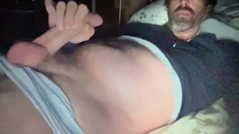 SurfGuy82 online show from 28, 1, 2025