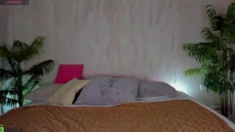 Annie online show from 19, 9, 2025