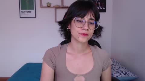 susana_w online show from 17, 2, 2025