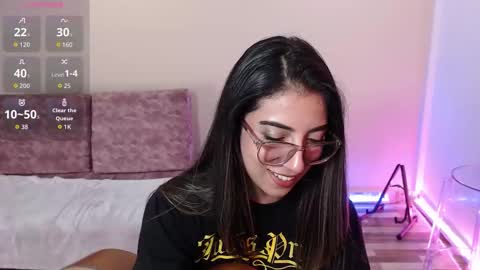 Susana hendrix    online show from 10, 2, 2026