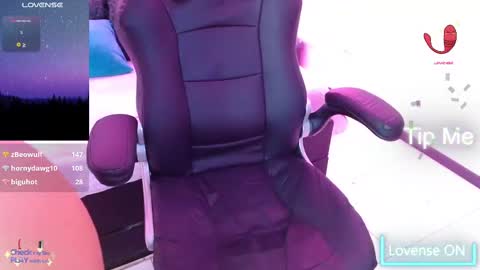 Snapshot of sussan_love01 chatting on 10, 3, 2025 Susan online show from 10, 3, 2025