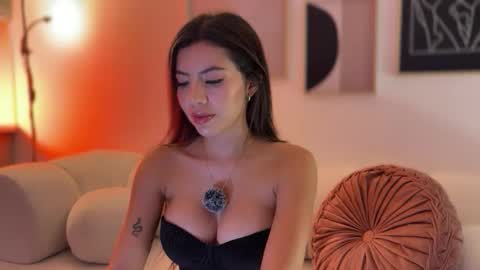 Snapshot of sussanf_ chatting on 2, 6, 2026 Susy online show from 2, 6, 2026