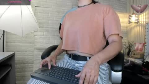   online show from 11, 4, 2026