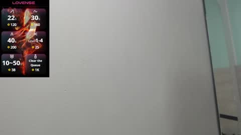 sussy leon online show from 5, 12, 2024