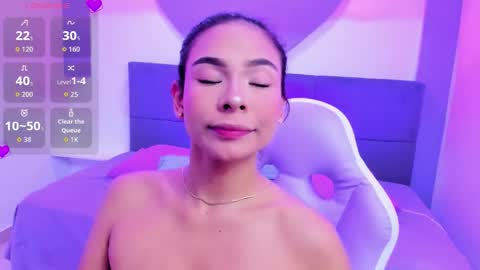 sussy_sweet4u online show from 4, 10, 2025