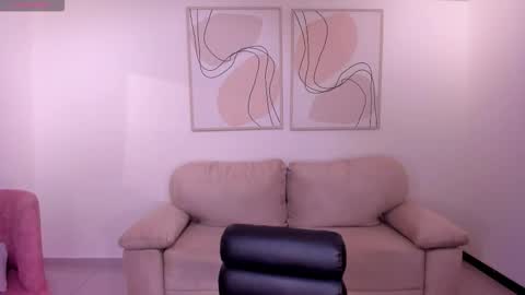 Snapshot of sussybell_ chatting on 29, 11, 2025 Sussy Bell online show from 29, 11, 2025