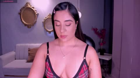 Snapshot of sussybell_ chatting on 10, 2, 2026 Sussy Bell online show from 10, 2, 2026