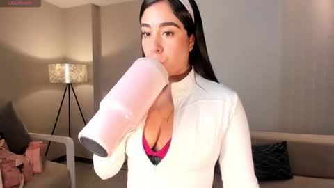 Snapshot of sussybell_ chatting on 25, 2, 2026 Sussy Bell online show from 25, 2, 2026