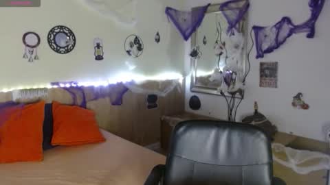 Snapshot of suxxxy_ chatting on 31, 10, 2025 Suxxxy online show from 31, 10, 2025