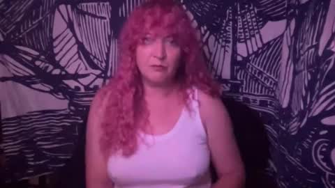 Snapshot of suzieqnextdoor chatting on 11, 5, 2026 Suzie Q online show from 11, 5, 2026
