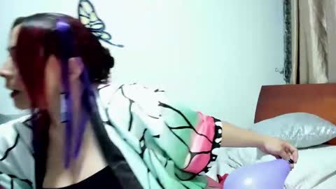 Snapshot of suzygamingfairy chatting on 14, 9, 2025 Suzy Amaya  online show from 14, 9, 2025