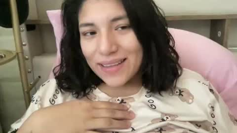 Suzy online show from 1, 11, 2025