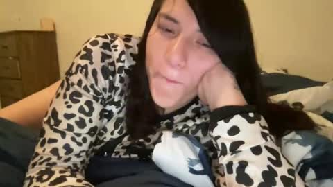 Suzy online show from 5, 4, 2026