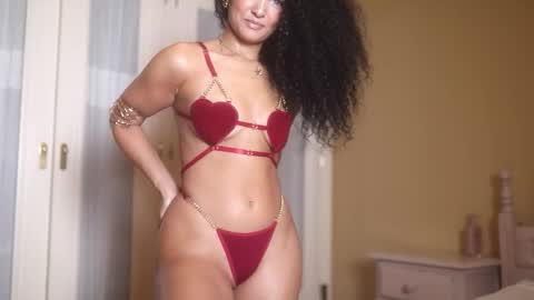 suzysuza online show from 16, 9, 2025