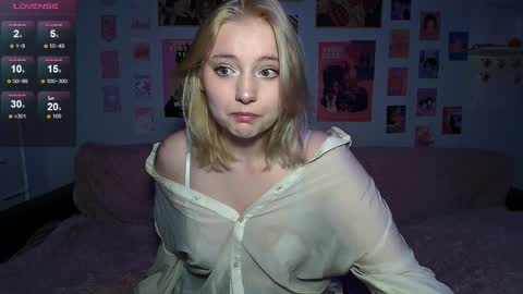 Snapshot of sw_k1ra chatting on 6, 4, 2026 Kira online show from 6, 4, 2026