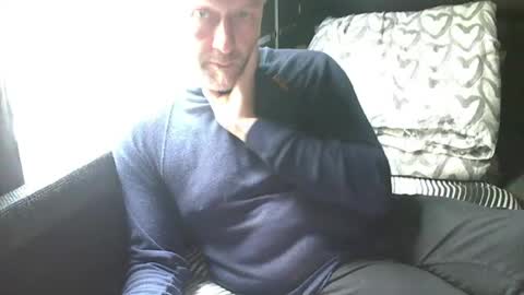 Snapshot of swartarn chatting on 19, 7, 2026 ArnSwart online show from 19, 7, 2026